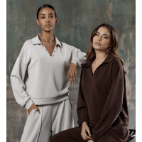 ICONIQUE - Open-collar Luxury sweatshirt - Cream